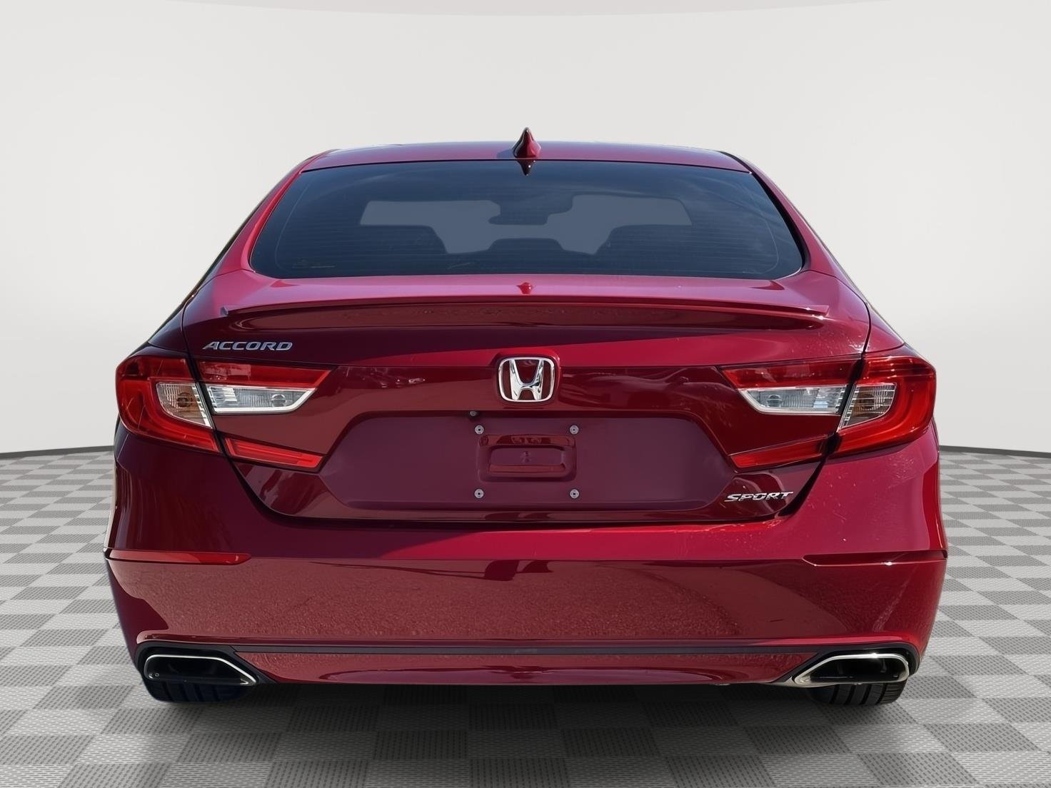 Used 2018 San Marino Red Honda Sport image 4