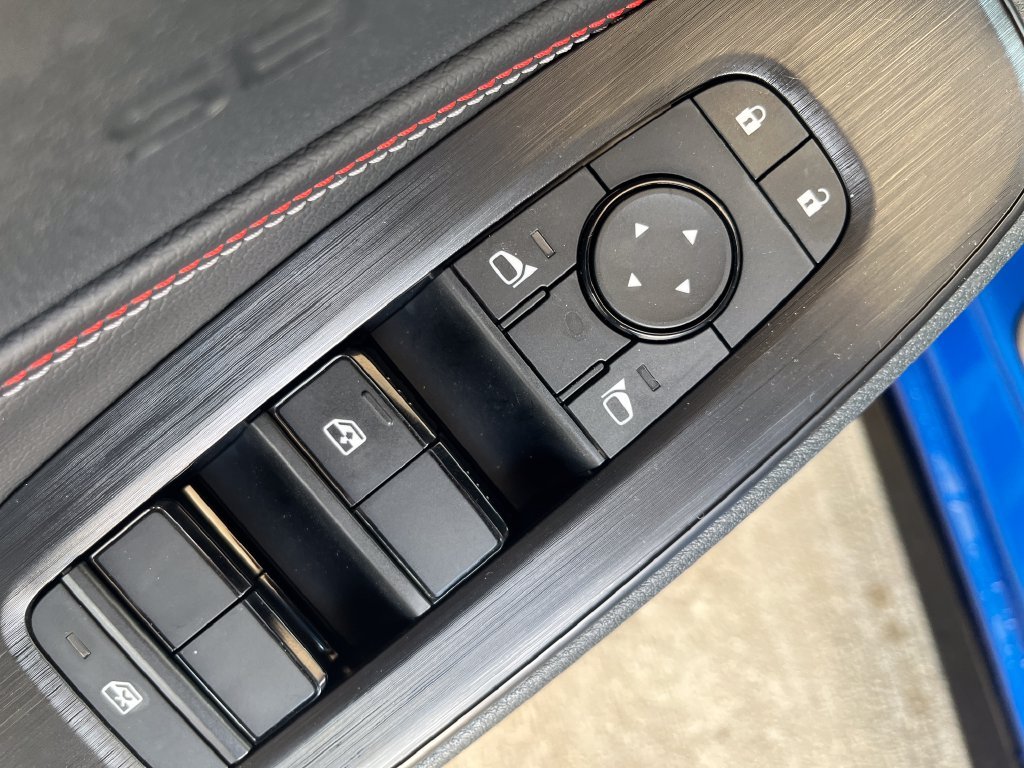 2026 Nissan Sentra SR - Photo 14