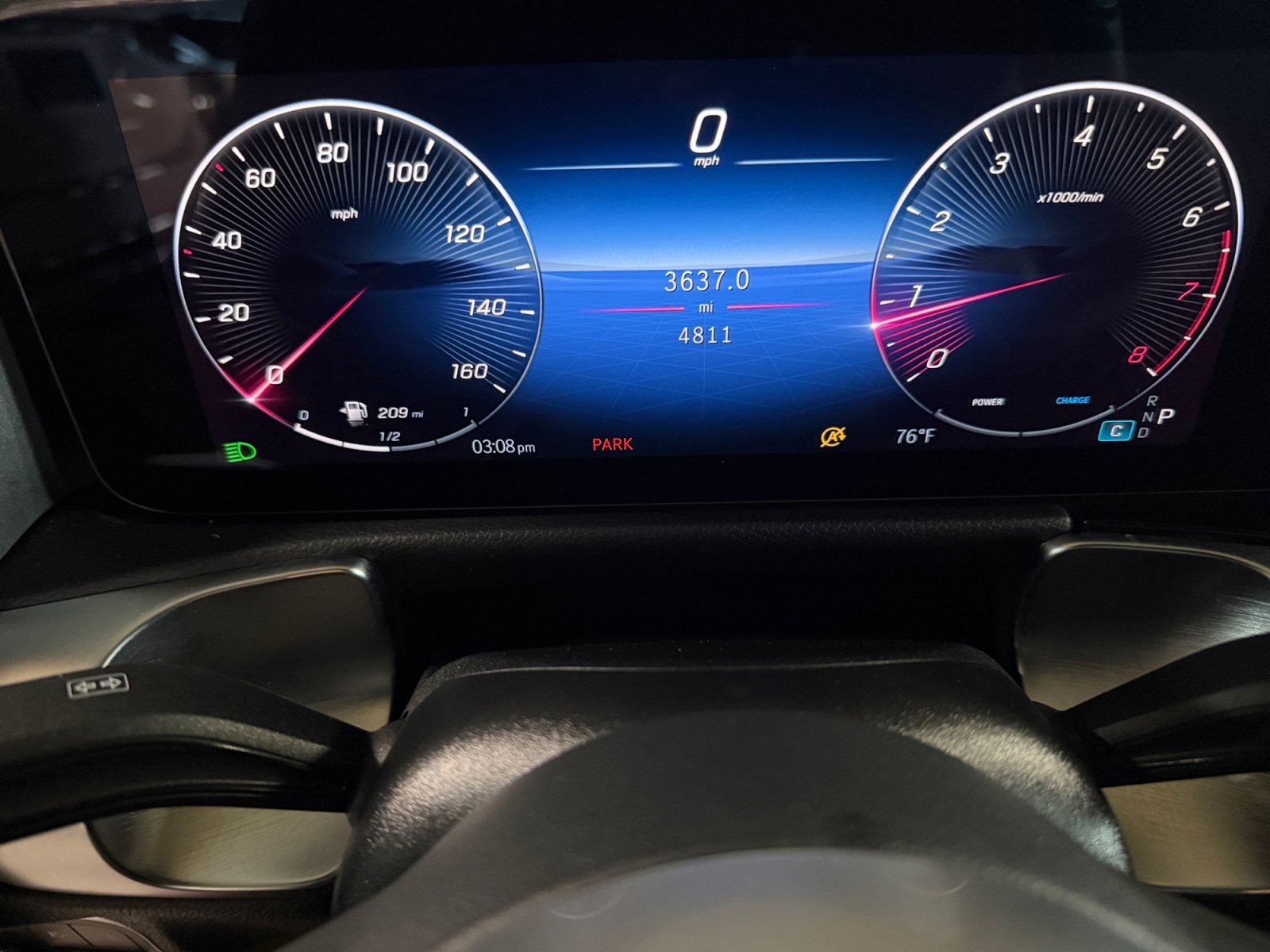 Used 2026 Black Mercedes-Benz GLB 250 image 16