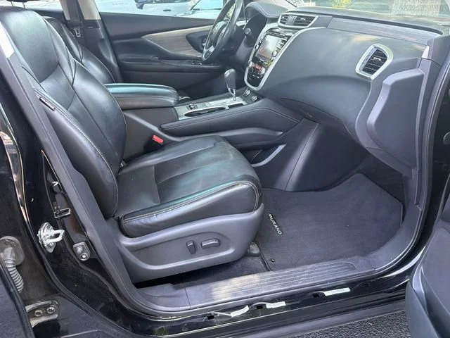 Used 2018 Black Nissan Platinum image 13