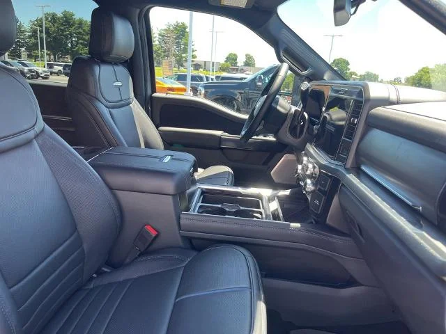 New 2026 Glacier Gray Metallic Tri-Coat Ford F-250® Platinum® image 39