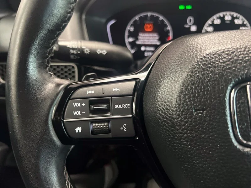 Used 2024  Honda Sport image 21