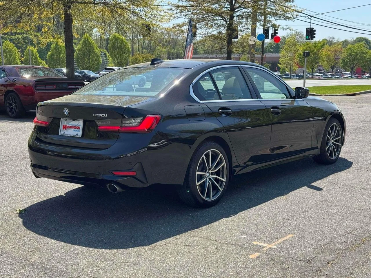 Used 2020 Jet Black BMW xDrive image 7