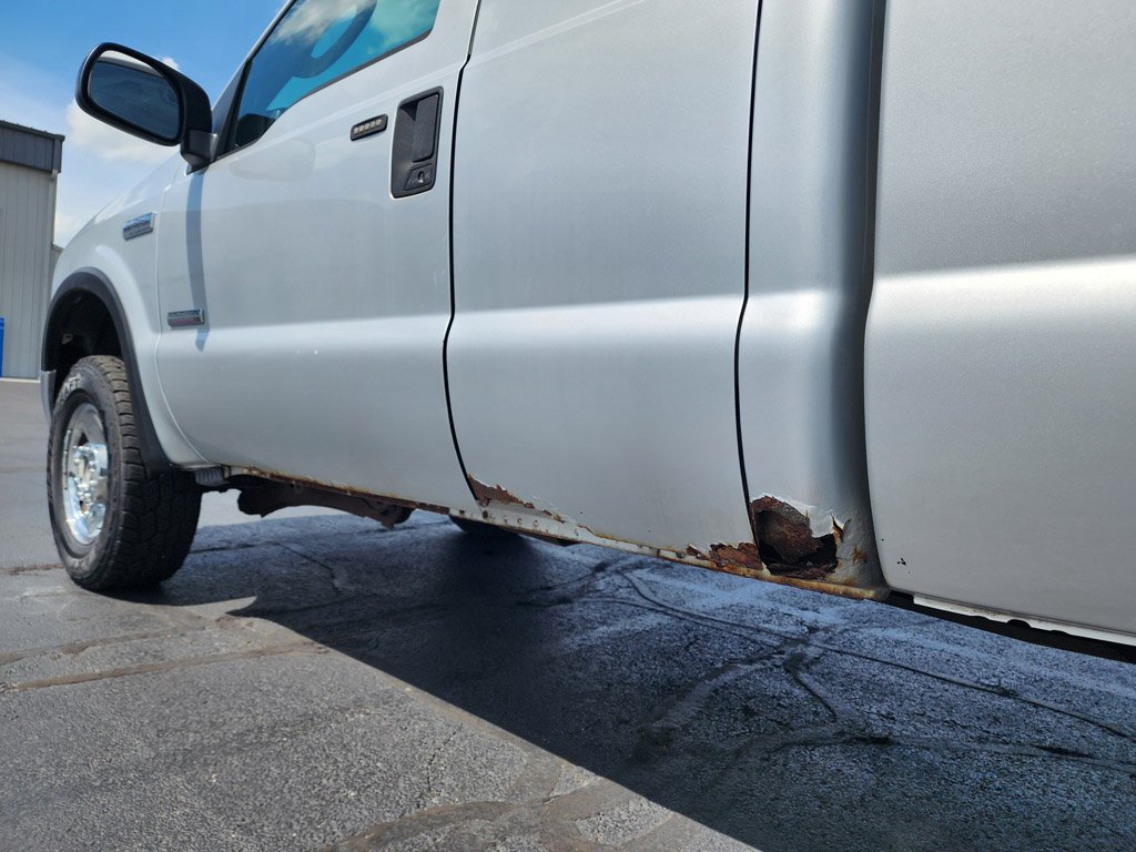 Used 2006  Ford  image 12