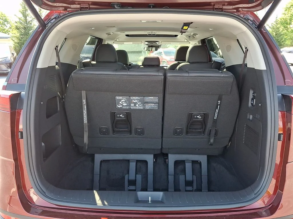 Used 2024 Red Kia SX Prestige image 27