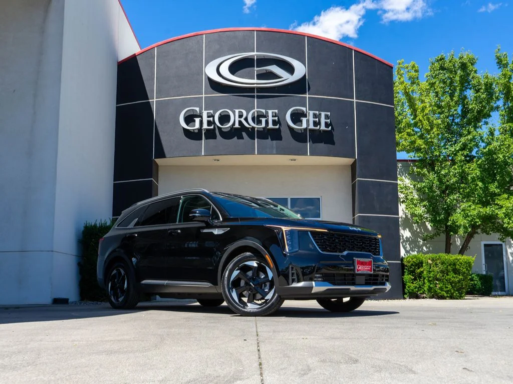 New 2026 Aurora Black Pearl Kia EX image 1