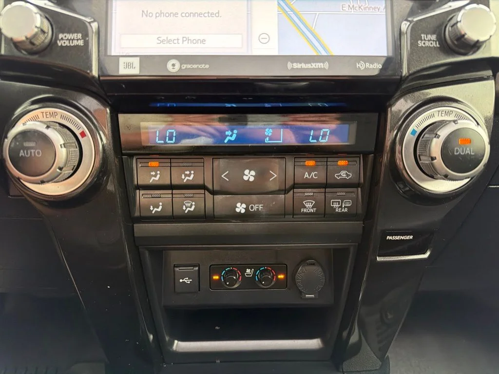 Used 2021 White Toyota Nightshade image 37