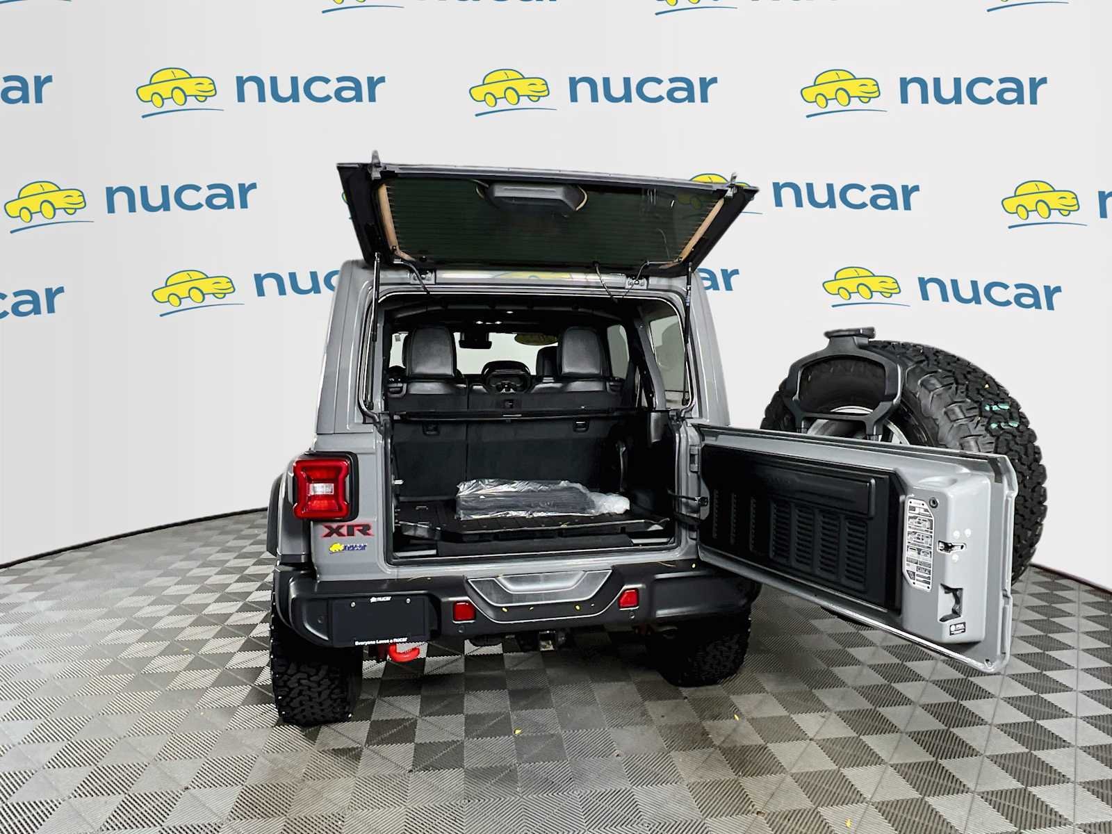 Used 2022 Sting-Gray Clearcoat Jeep Unlimited Rubicon image 26