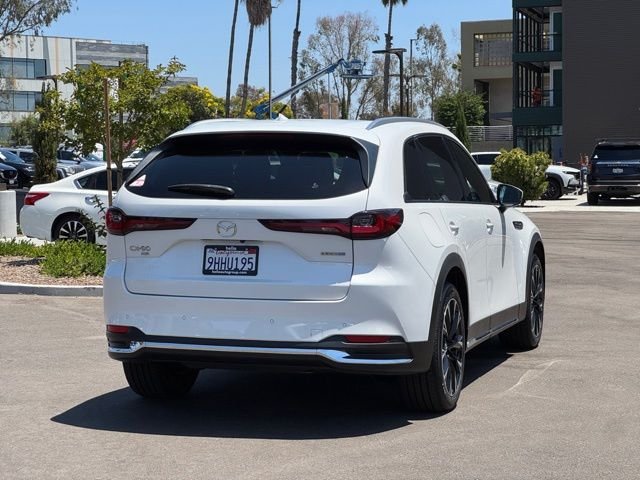 Used 2024 White Mazda Premium Plus image 33