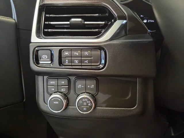 Used 2026 Black GMC Elevation image 29
