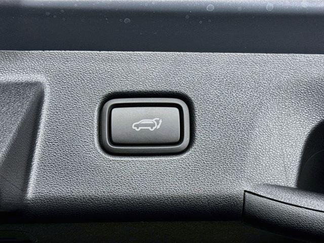 New 2026 Gray Hyundai SEL Premium FWD image 43