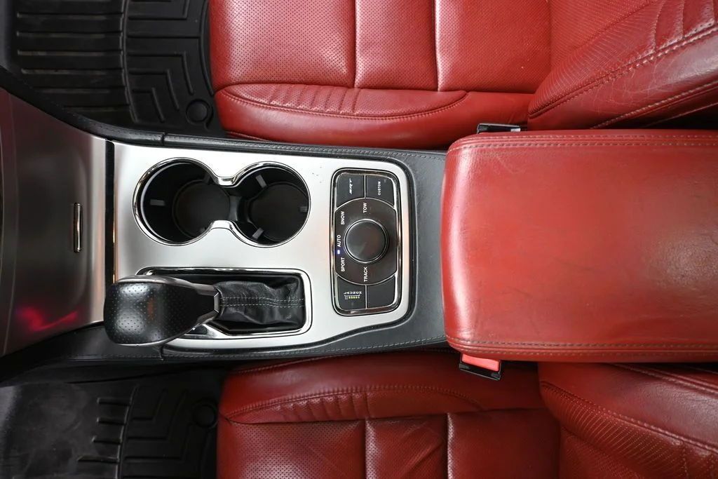 Used 2017 Black Jeep SRT image 38