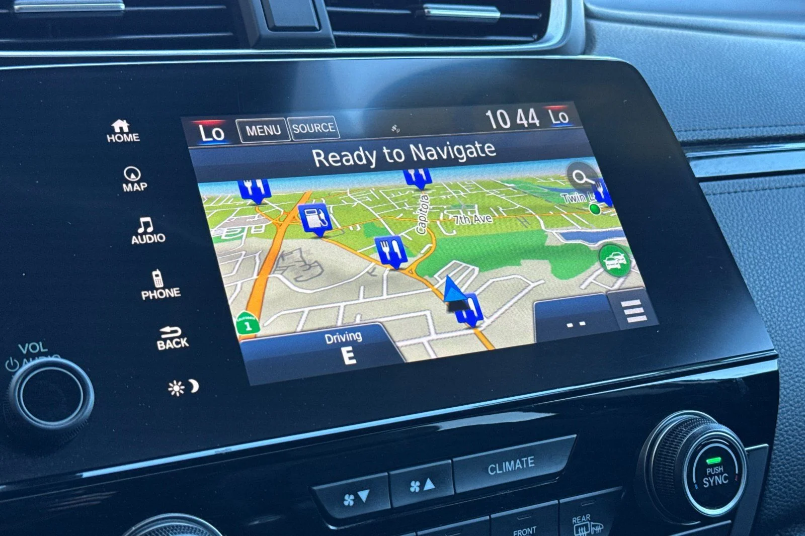 Certified Used 2018 White Honda Touring image 17