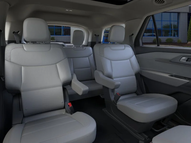 New 2026 Vapor Blue Metallic Ford Active image 11