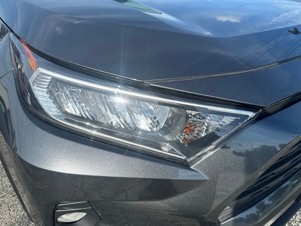 Certified Used 2020 Magnetic Gray Metallic Toyota XLE image 52