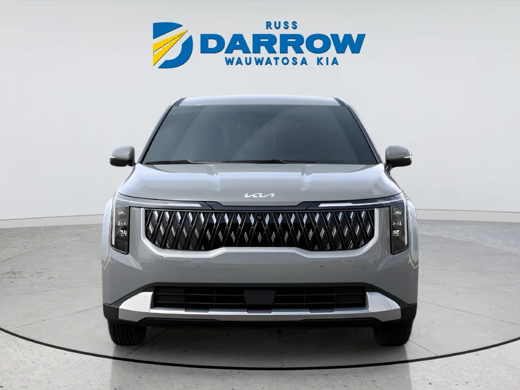 New 2027 Silver Kia LXS image 9