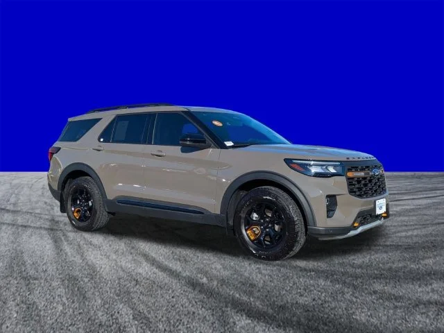 Certified Used 2026 Gray Ford Tremor image 2