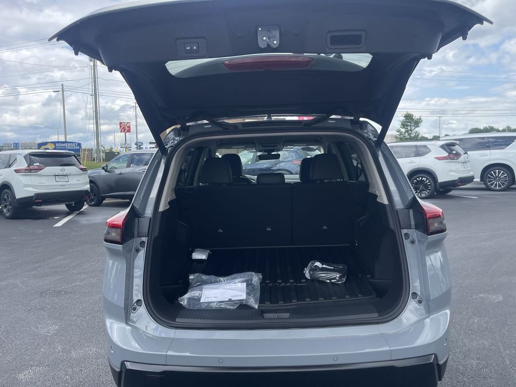 New 2026 Boulder Gray Pearl Nissan Rock Creek® image 26