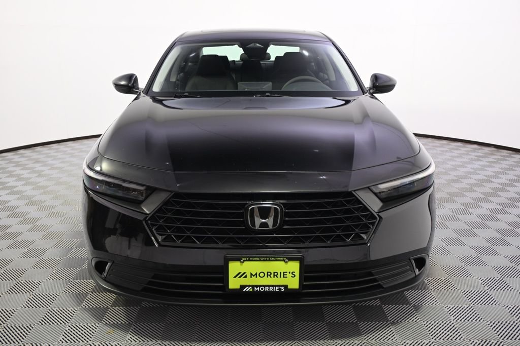 Used 2024 Crystal Black Pearl Honda EX image 10