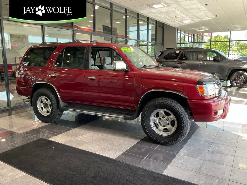 2002 Toyota 4Runner SR5 4x4's photo