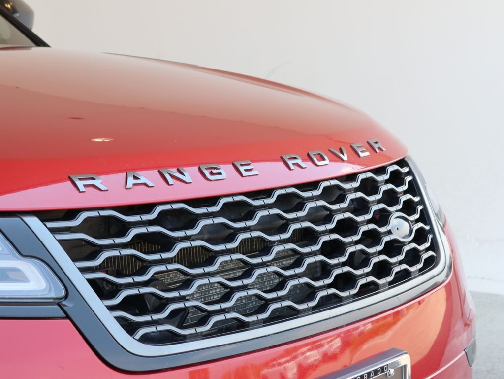 Used 2019 Red Land Rover HSE R-Dynamic image 57