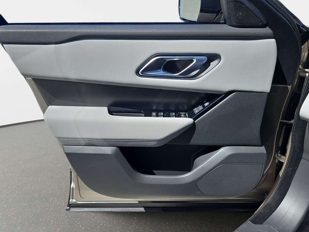 New 2026 Batumi Gold Land Rover S image 27