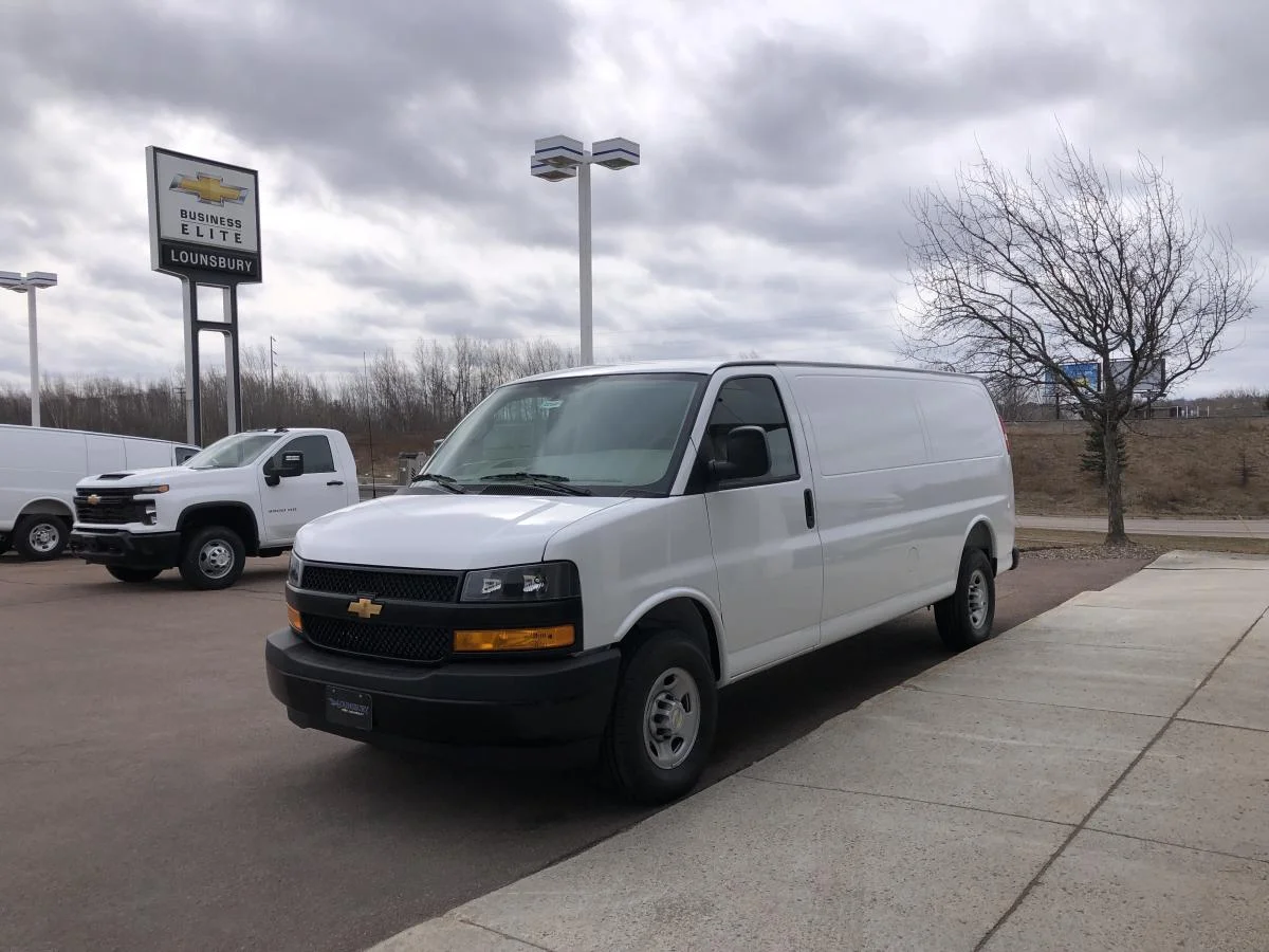 New 2026 White Chevrolet Rwd 2500 155 image 4