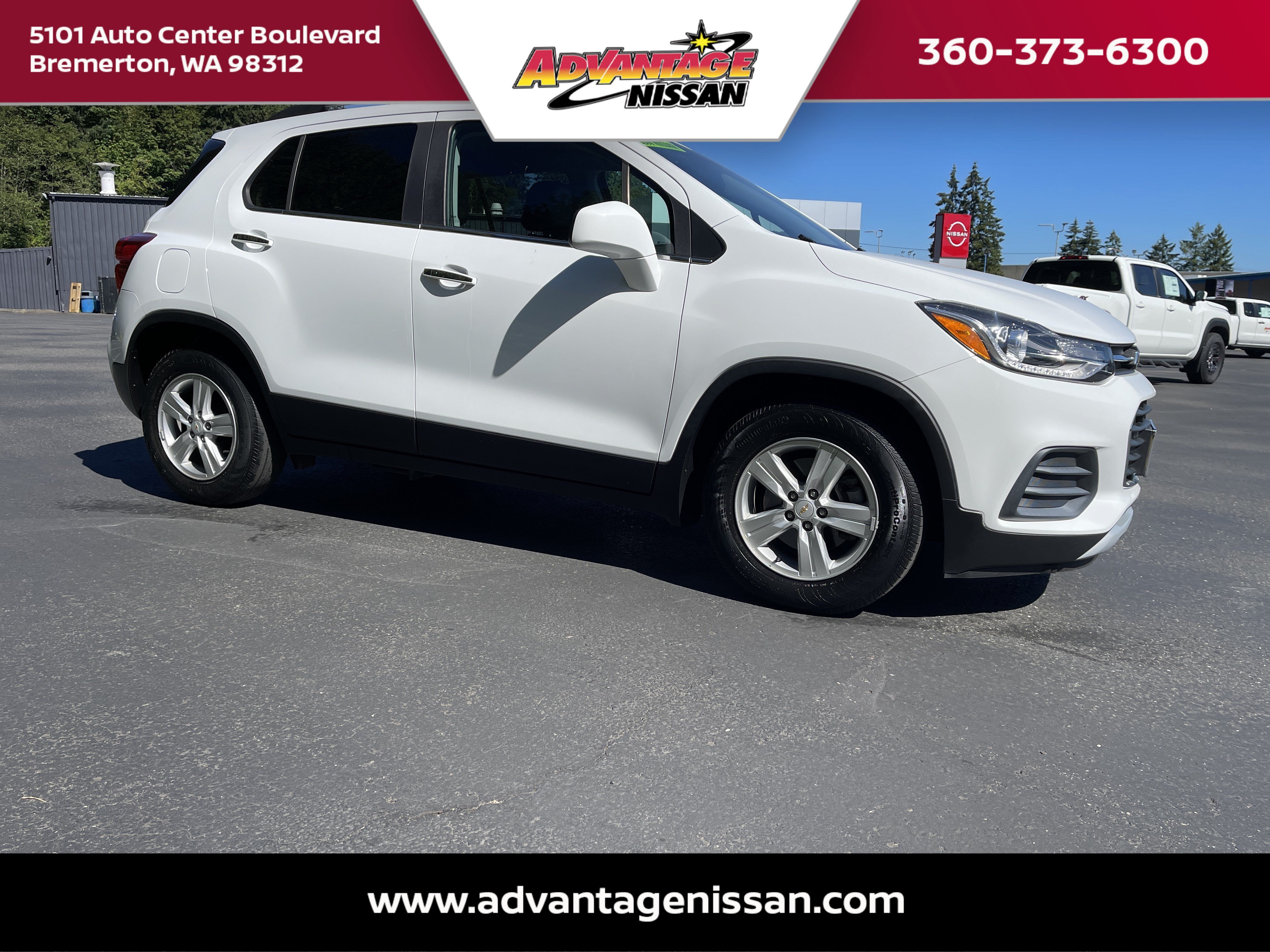 Used 2020 Summit White Chevrolet LT image 1