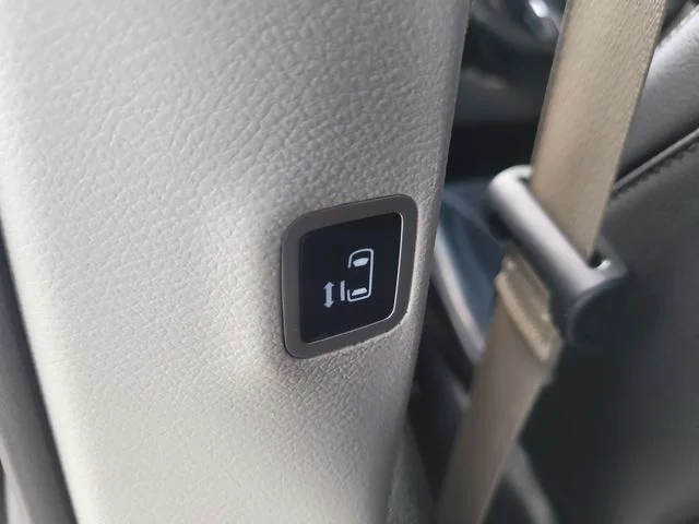 Used 2021 White Chrysler Touring L image 14