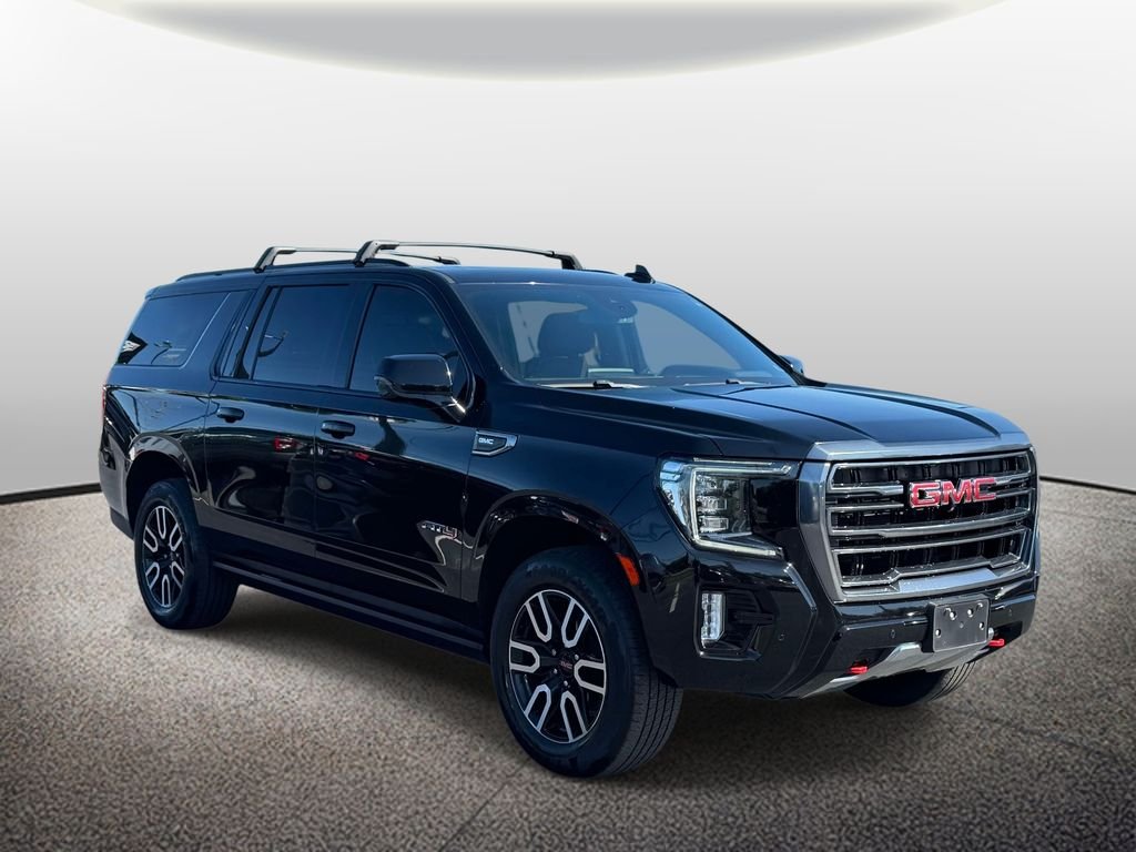 2023 GMC Yukon 4WD AT4's photo