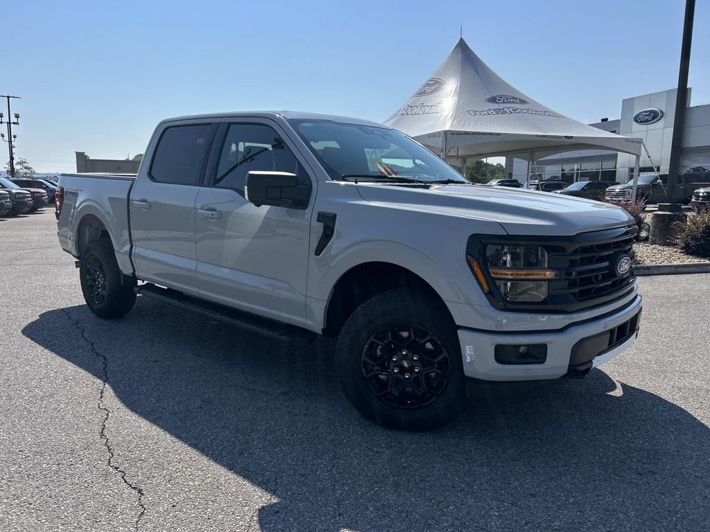 New 2026 Avalanche Ford XLT image 2