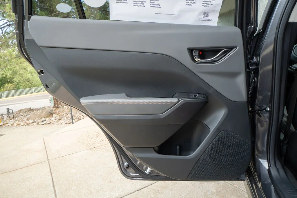 New 2026 MAGNETITE GRAY PEARL Subaru Limited image 15