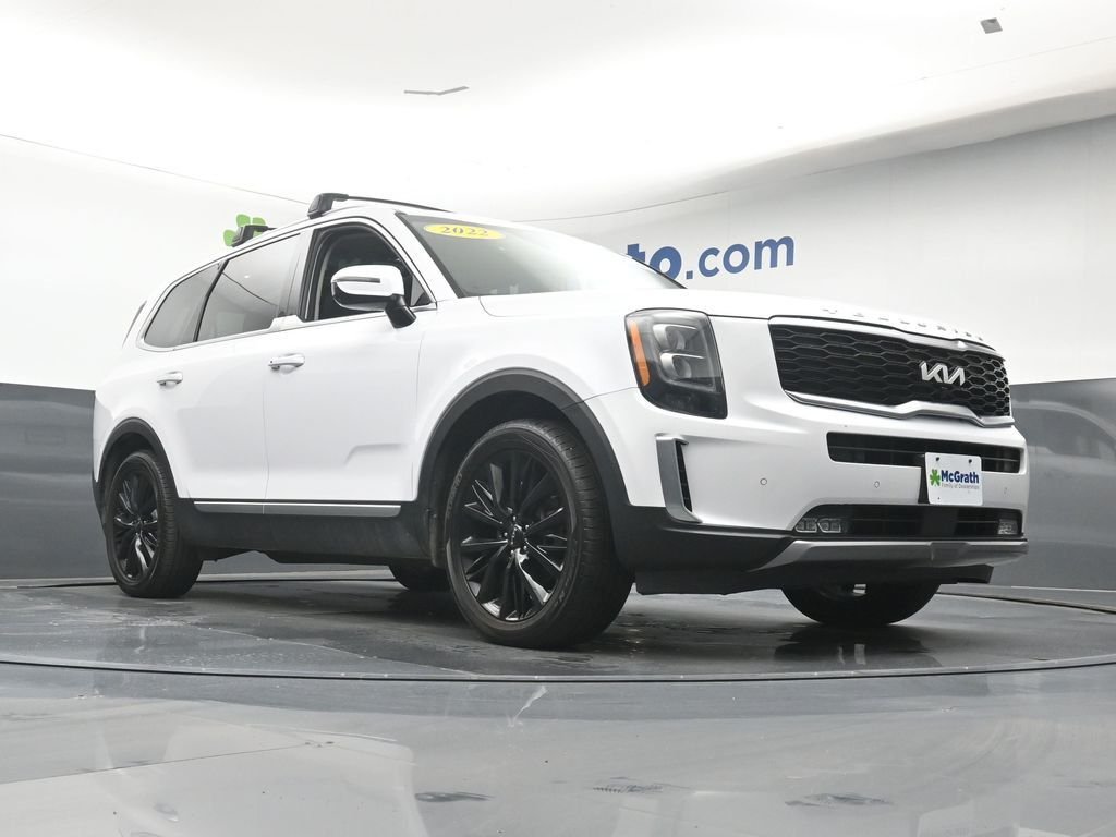 Used 2022 White Kia SX image 28