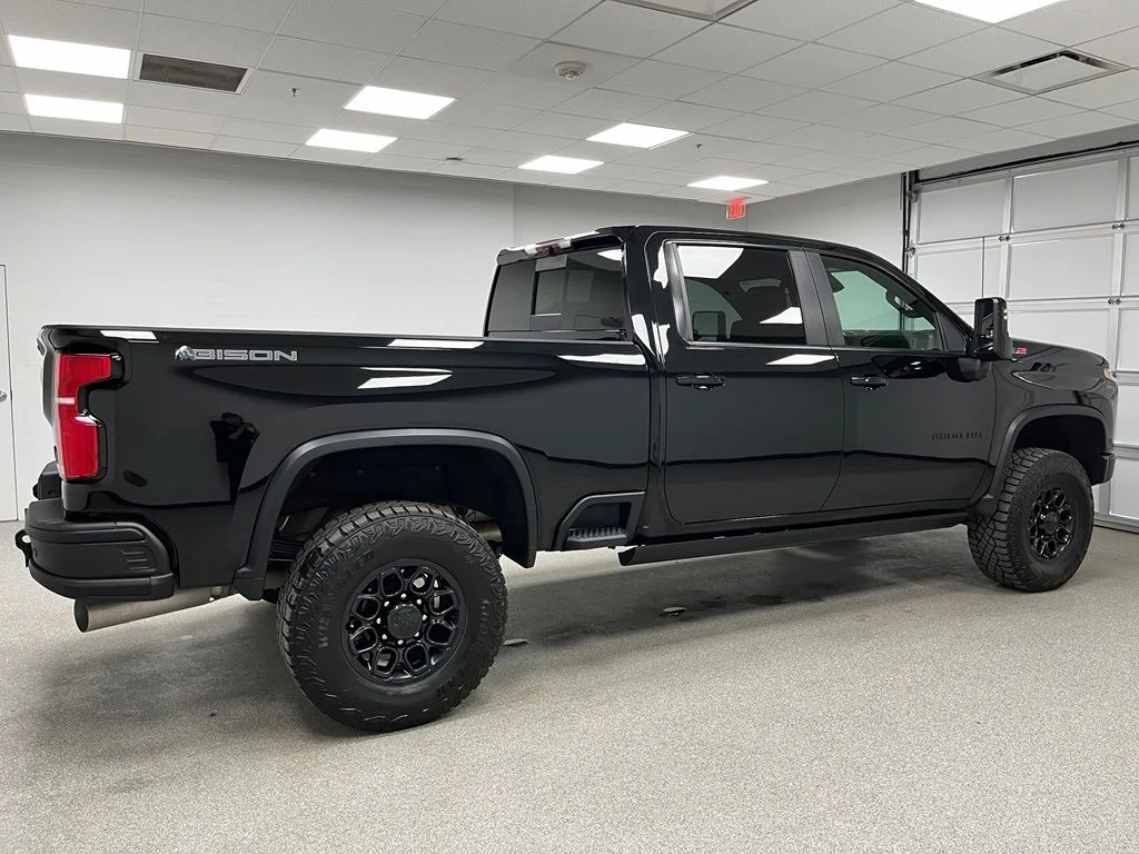 Used 2025 Black Chevrolet ZR2 image 11