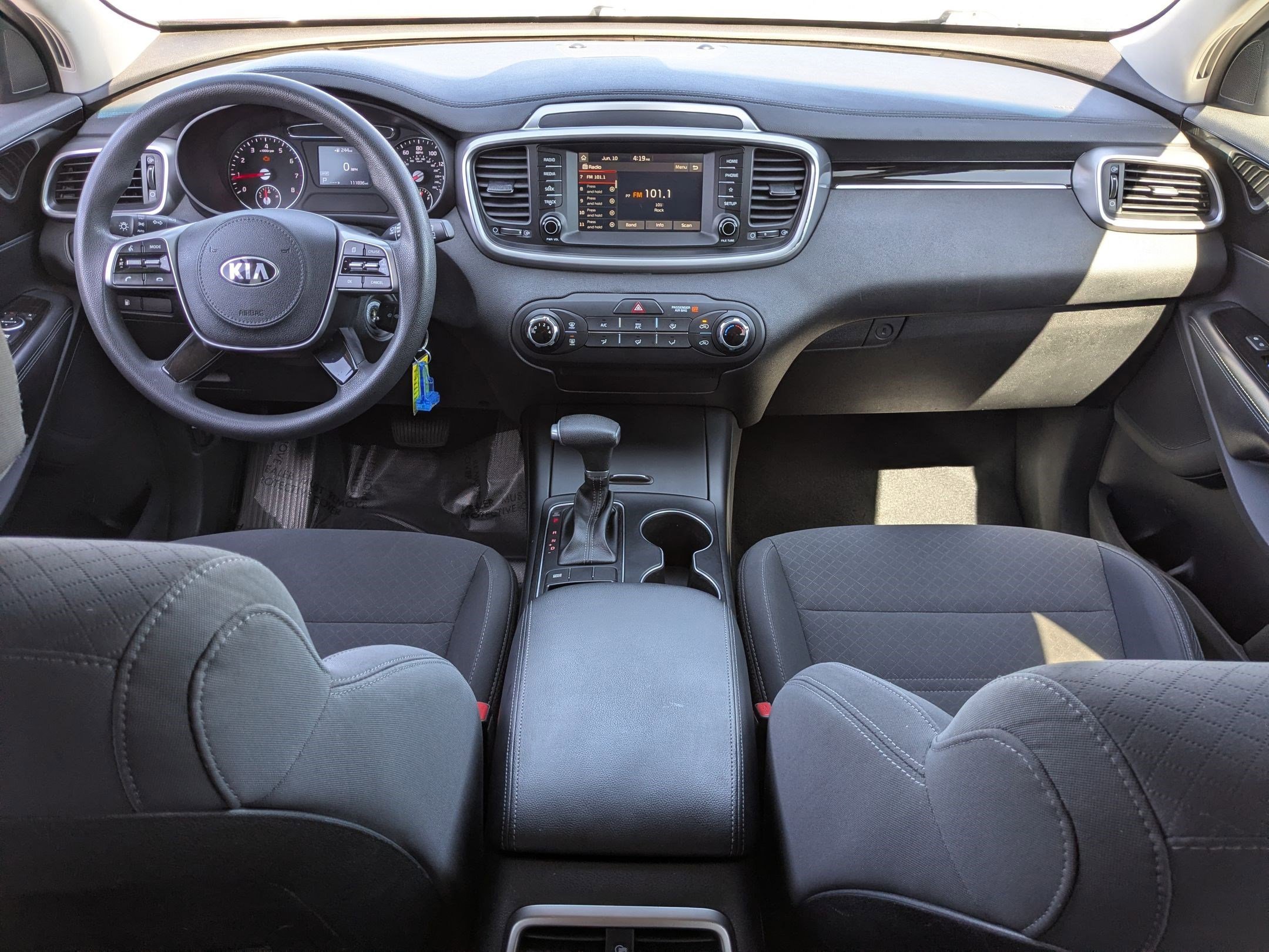 Used 2020 Sangria Kia LX V6 image 27