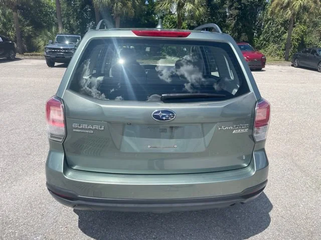 Used 2017 Jasmine Green Metallic Subaru 2.5i image 3