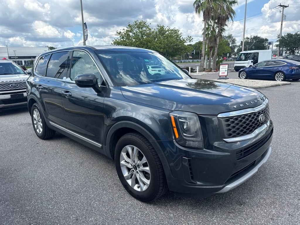 Used 2020 Gray Kia LX image 1