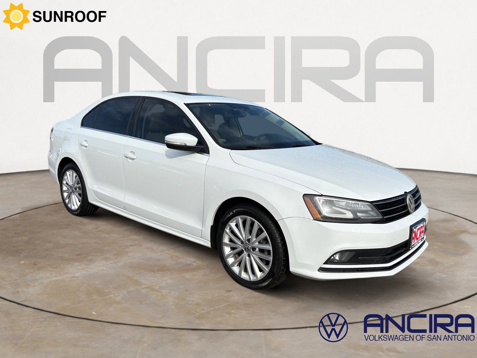 2016 Volkswagen Jetta 1.8T SEL Auto's photo