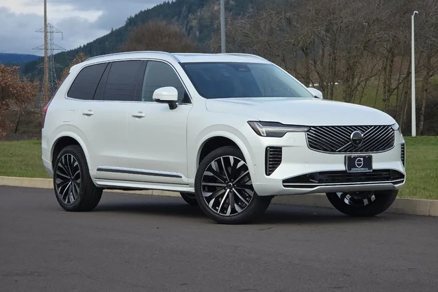 2026 Volvo XC90 Plus