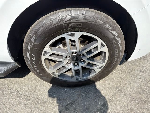 Used 2025 White Ford Active image 16
