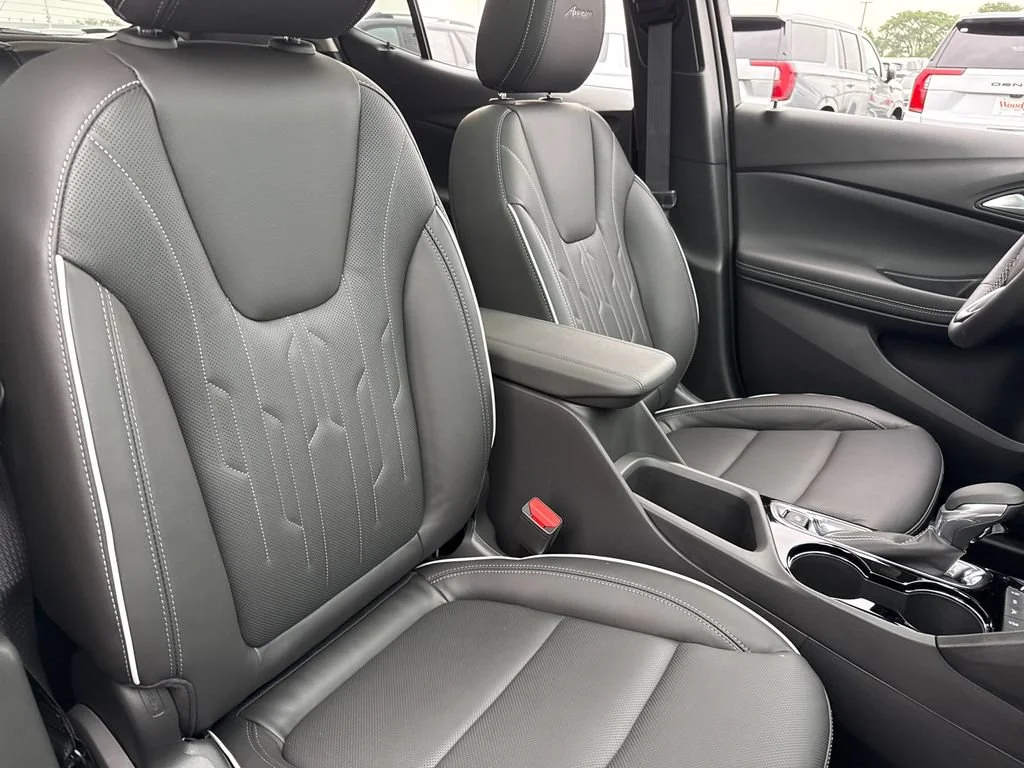 2026 Buick Encore GX Avenir - Photo 36