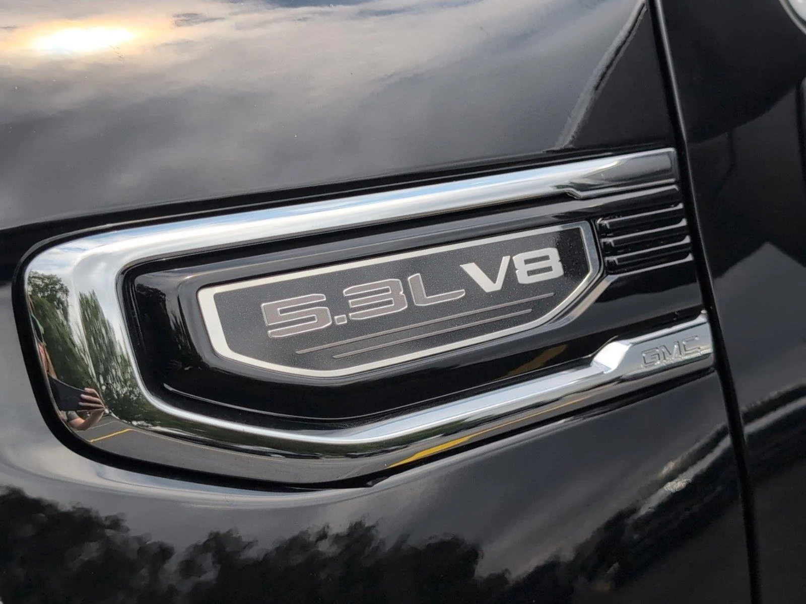 New 2026 Onyx Black GMC SLT image 35