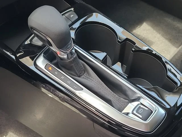 New 2026 Summit White Chevrolet LT image 32