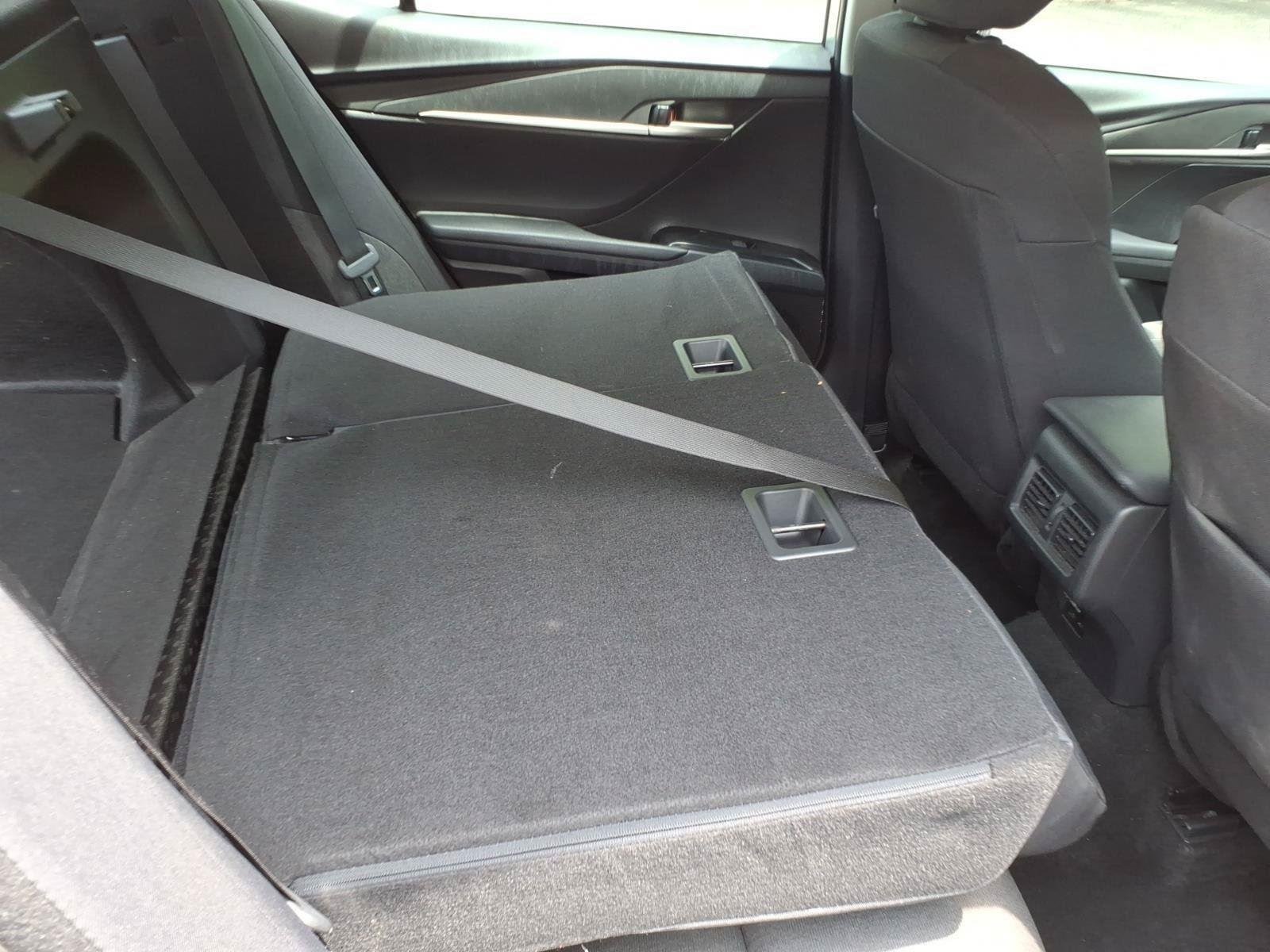Used 2025  TOYOTA  image 28