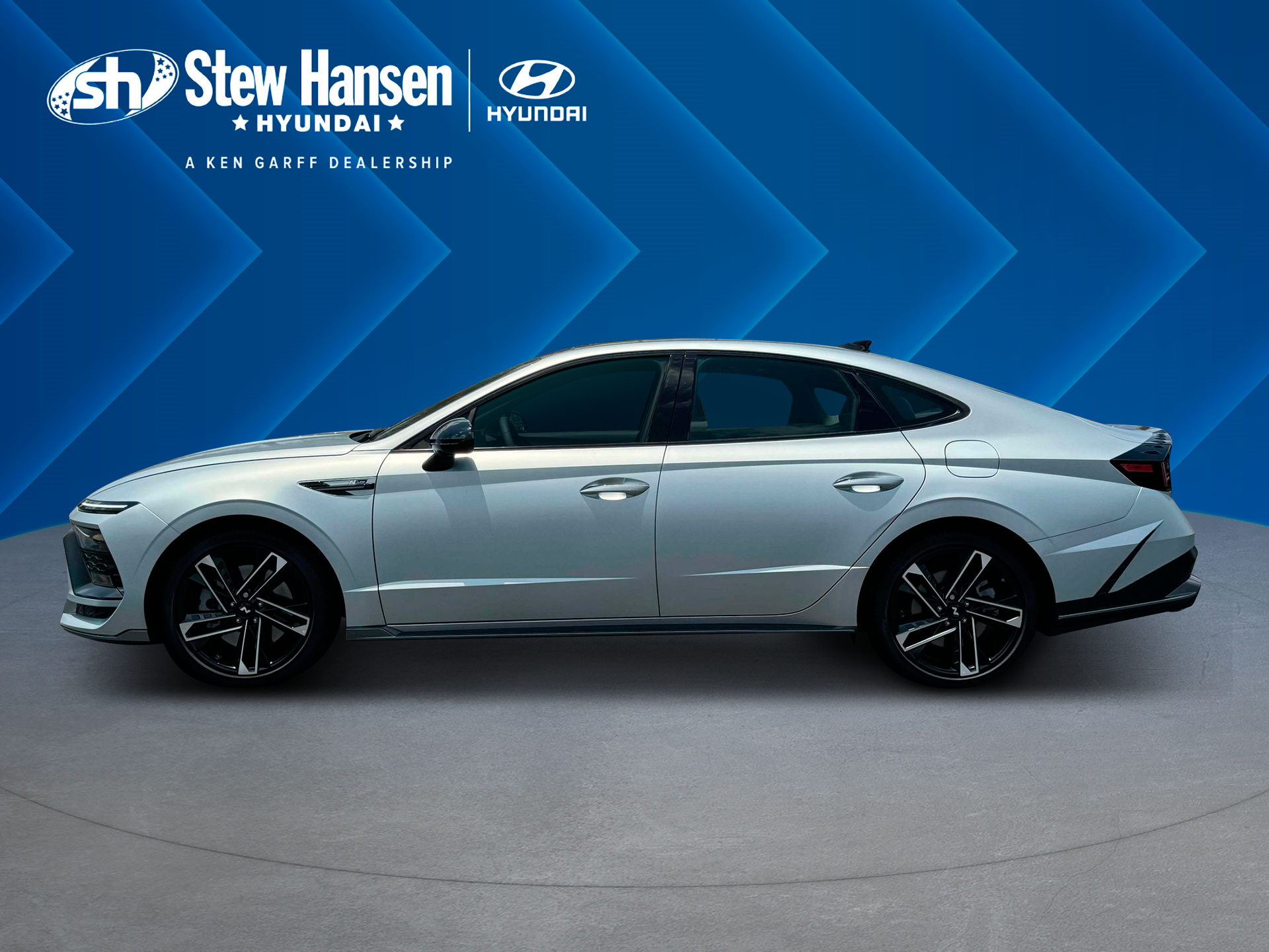 2025 Hyundai Sonata N Line - Photo 22