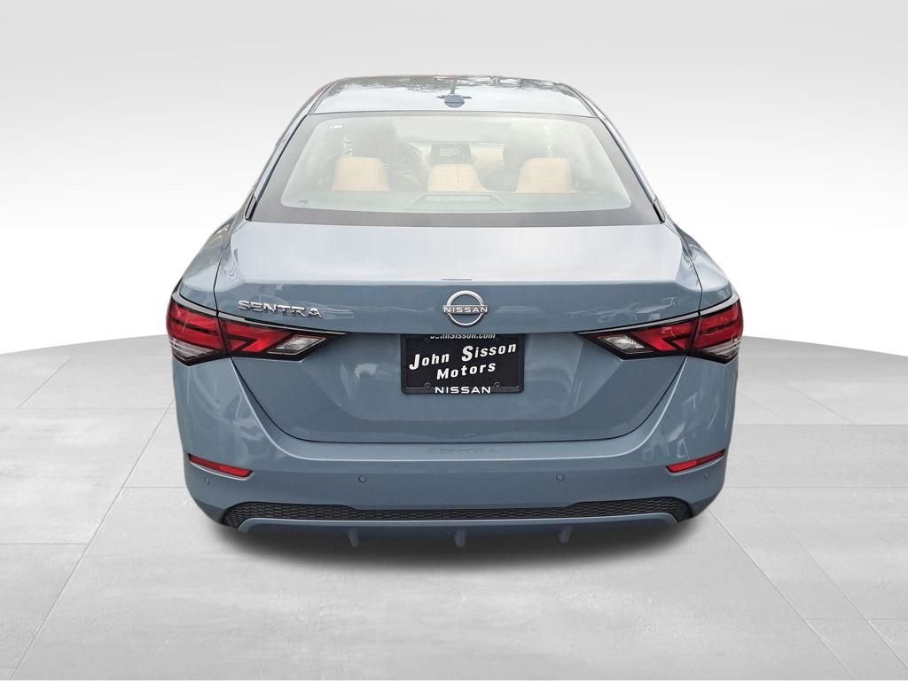 2025 Nissan Sentra SV photo 4