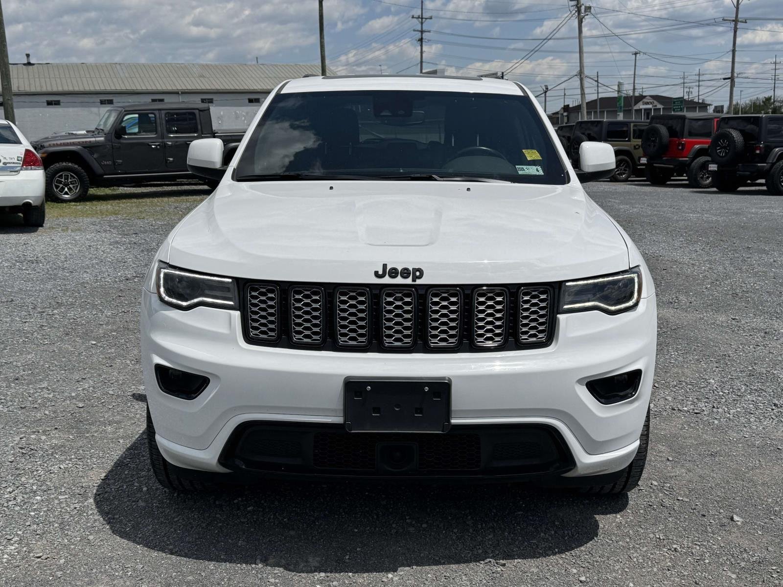 Used 2020 Bright White Clearcoat Jeep Altitude image 26