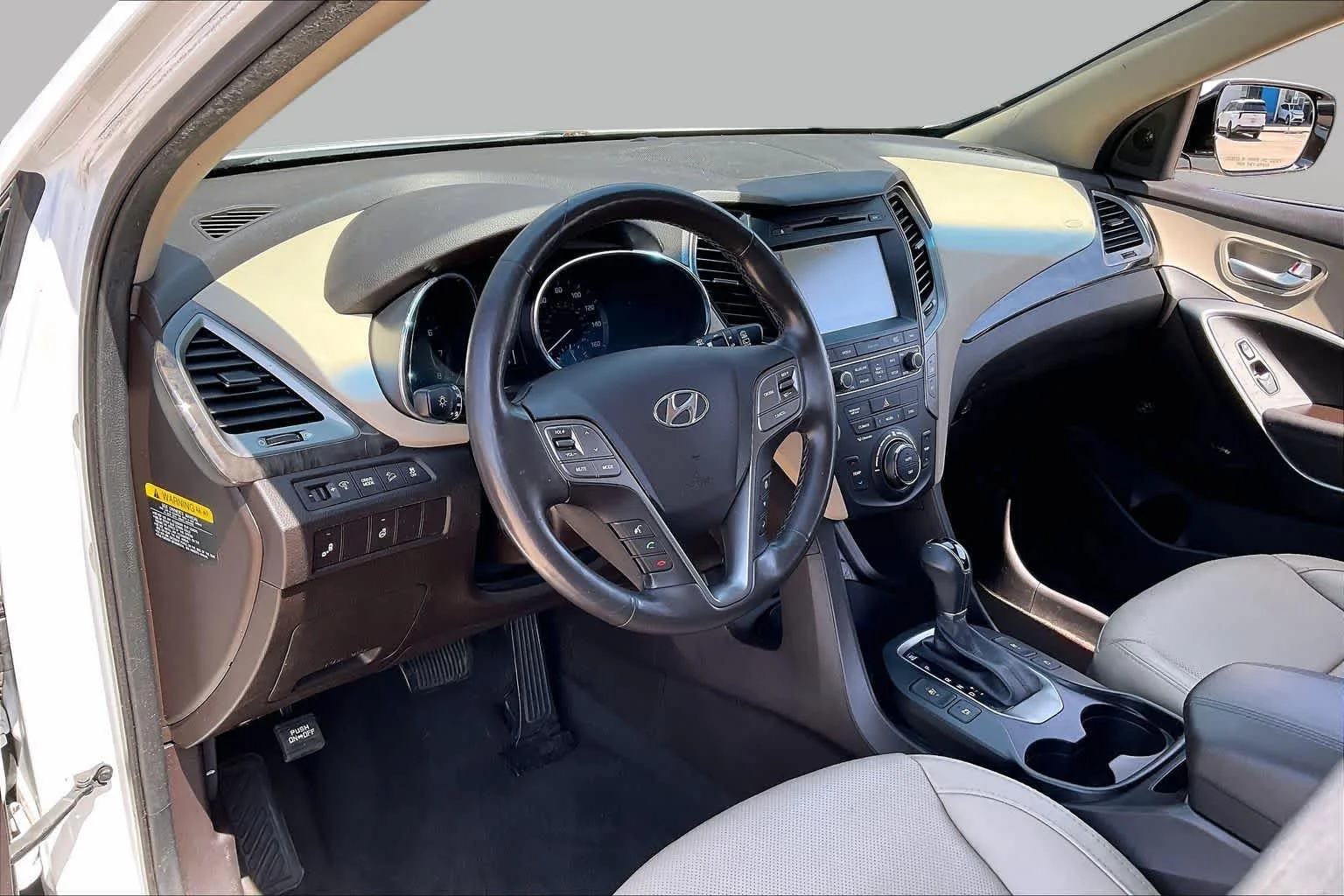 Used 2017 Frost White Pearl Hyundai 2.4L image 16