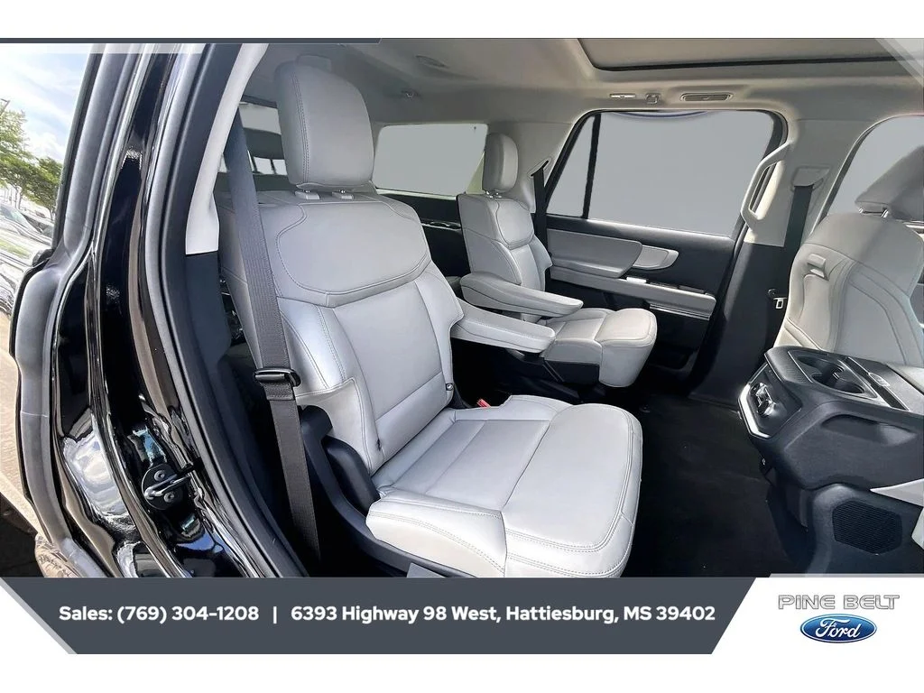 New 2026 Agate Black Metallic Ford Active image 20