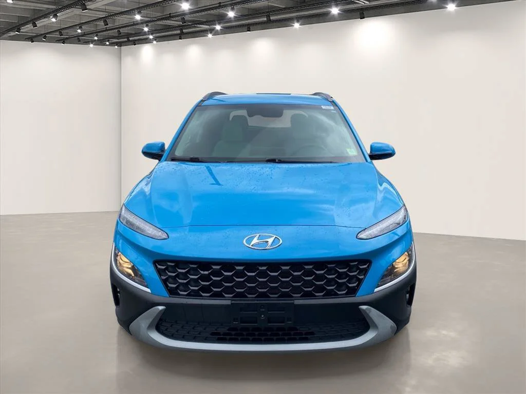 Used 2022 Hyundai Kona SEL with VIN KM8K6CAB6NU890587 for sale in West Seneca, NY